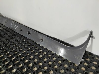Scania     (,  4)