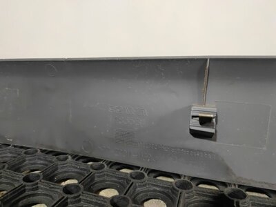 Scania     (,  6)