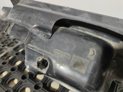 Scania    (,  5)
