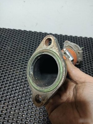 Scania    (,  4)