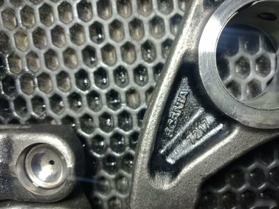 Scania  - (,  4)