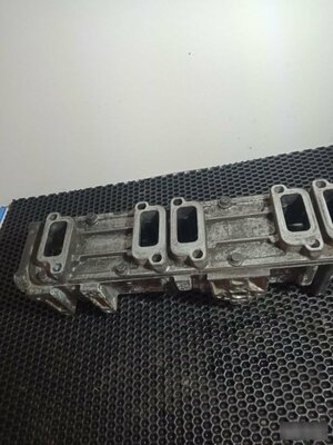 Scania   (,  4)
