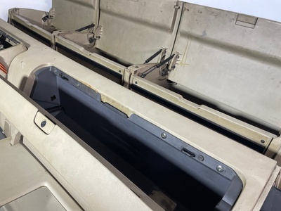 Scania Верхняя полка хранения (бардачок) в сборе (вид 6) Scania Верхняя полка хранения (бардачок) в сборе (фото, вид 6)