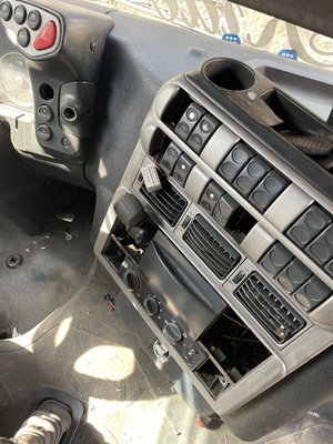 Iveco   (,  7)