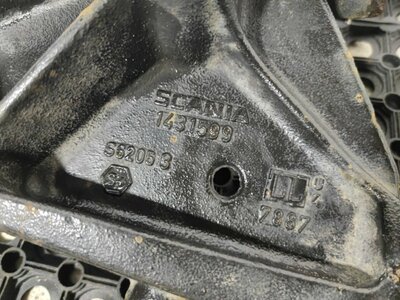 Scania     (,  8)