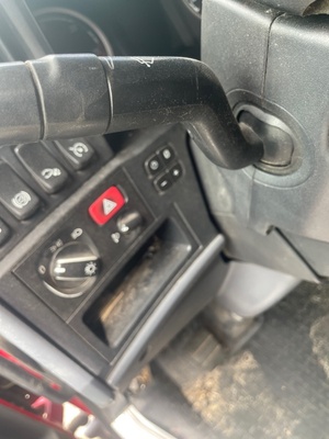 Scania     (,  2)