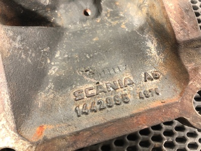 Scania     (,  8)