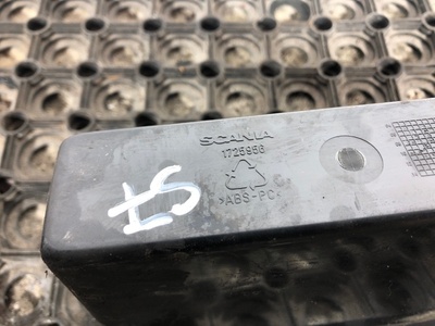Scania     (,  5)