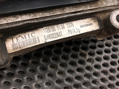 Scania    (,  8)
