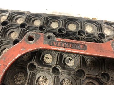 Iveco    (,  4)