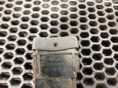 MAN   (,  5)