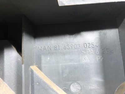 MAN    (,  6)