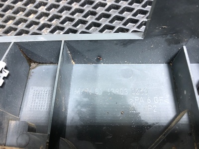 MAN     (,  6)