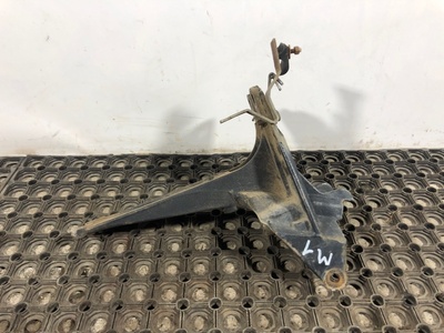 MAN    (,  3)