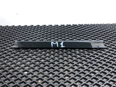 MAN     (,  2)