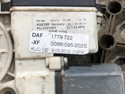 DAF      (,  7)
