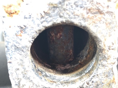 MAN    (,  8)