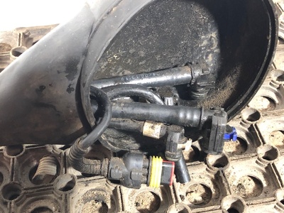 Iveco  AdBlue (,  7)