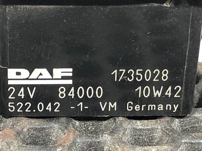 DAF    (,  4)