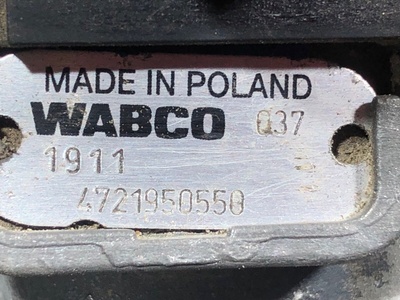 Iveco  ABS (,  7)