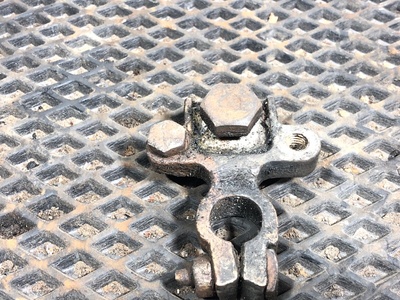 MAN   (,  3)