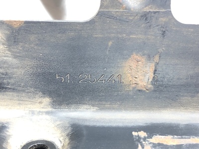 MAN    (,  6)
