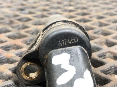MAN    (,  3)