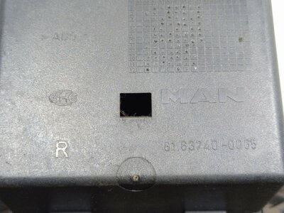 MAN  (,  7)