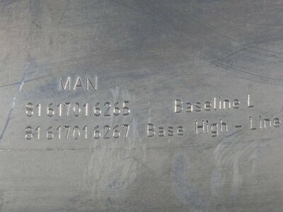 MAN    (,  5)