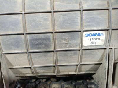 Scania    (,  4)