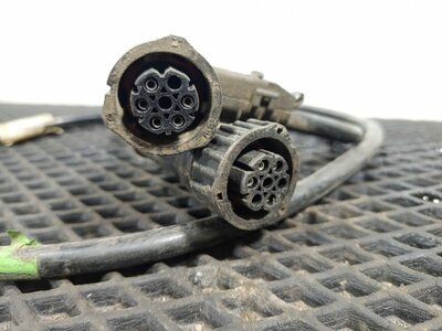 Scania   . (,  1)