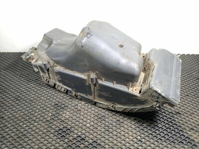 Scania    (,  4)