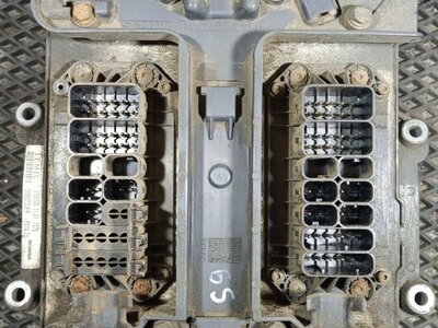 Scania   (,  5)