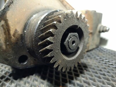 KAMAZ   (,  9)