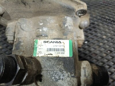 Scania   (,  3)