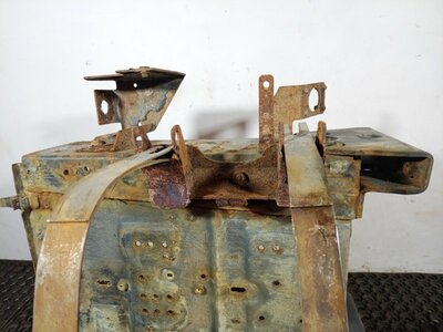 Iveco   (,  6)