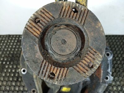 MAN    HY-1350 3.083 (,  8)