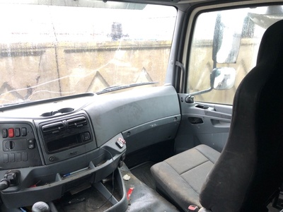KAMAZ    (,  8)