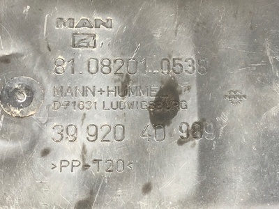 MAN    (,  5)