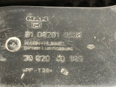 MAN    (,  5)
