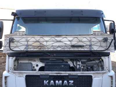 KAMAZ    (,  7)