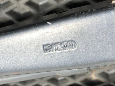 Iveco  2 . (,  1)