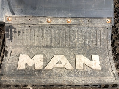 MAN     (,  1)