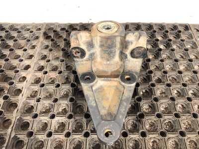 MAN    (,  4)