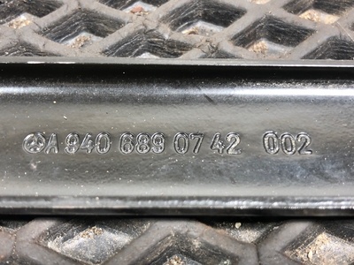 KAMAZ  (,  3)
