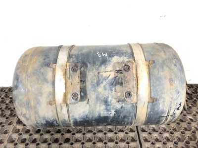 MAN   40l (,  1)