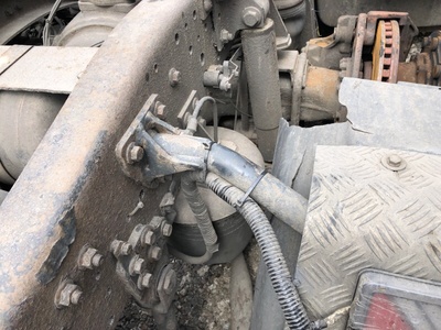 Iveco       (,  1)