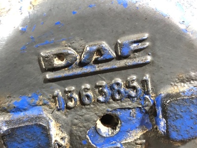 DAF    (,  4)
