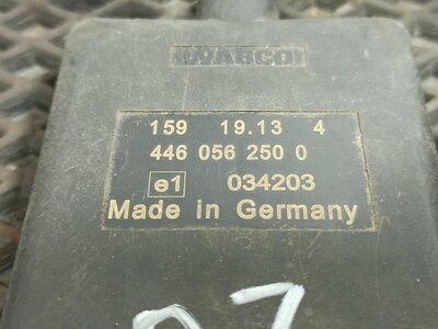 DAF    (,  4)
