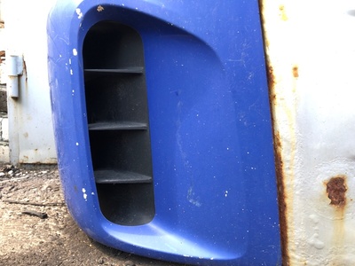 Scania    (,  4)